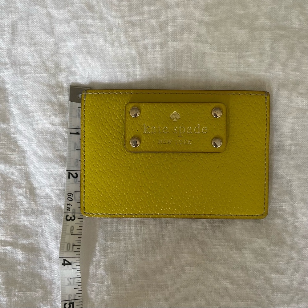 Kate Spade Wellesley Graham Card Holder in Yellow Lime - Picture 5 of 6